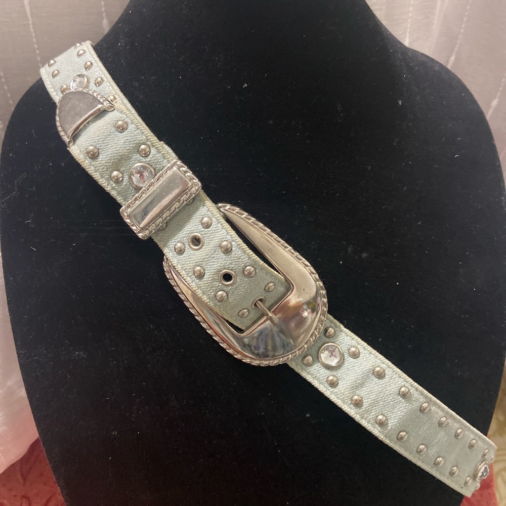 Vintage light denim,stone belt with silver buckle. Gorgeous addition to any look